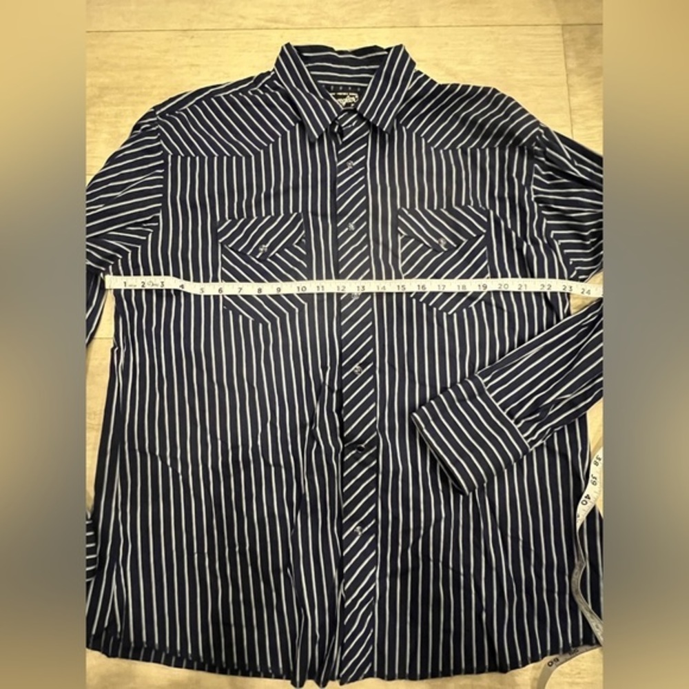 Wranglers pearl‎ snap button down the